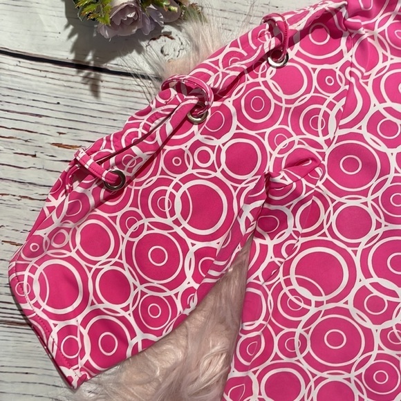 Lulu B Barbie Pink Circle Geometric Patterned Lace Up 3/4 Sleeve Top - Picture 3 of 10